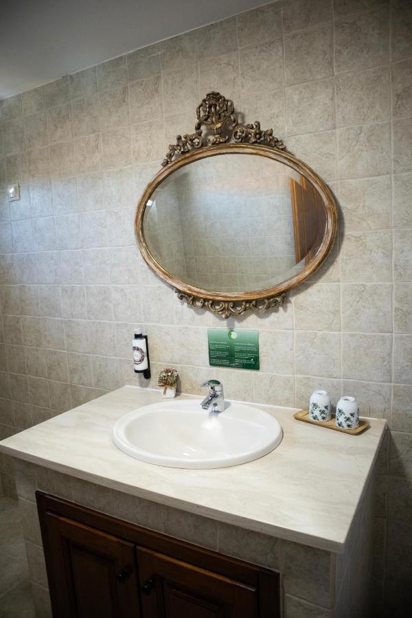 Bed and Breakfast O Pombal Alcanena Exterior foto