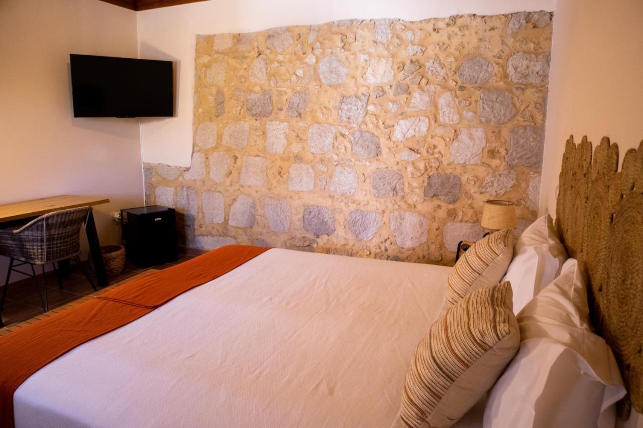 Bed and Breakfast O Pombal Alcanena Exterior foto