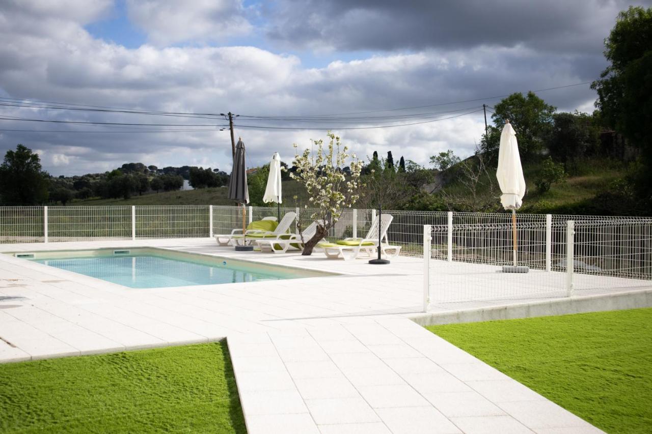 Bed and Breakfast O Pombal Alcanena Exterior foto